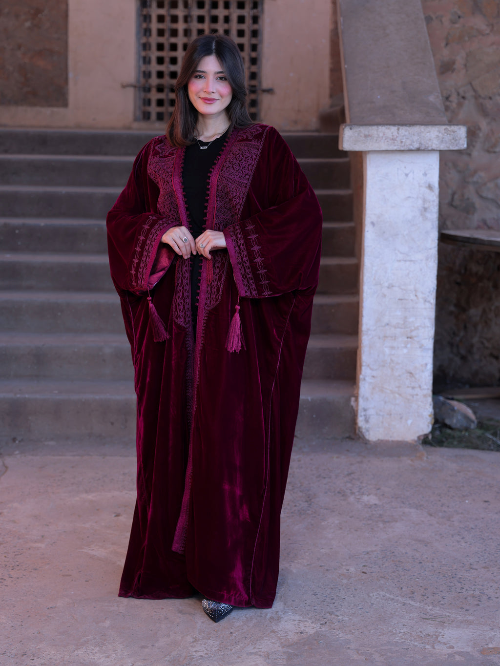 CAFTON GRENAT ABAYA "VELVET " EN KATIFA HIND ET GRO-fil HRIR
