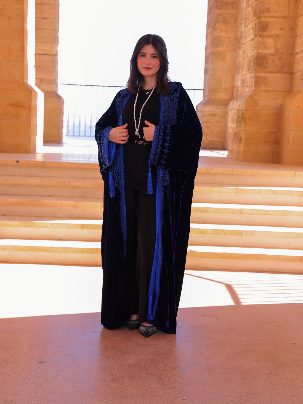 CAFTON BLEU ABAYA "VELVET" EN KATIFA AVEC DU GRO-fil HRIR