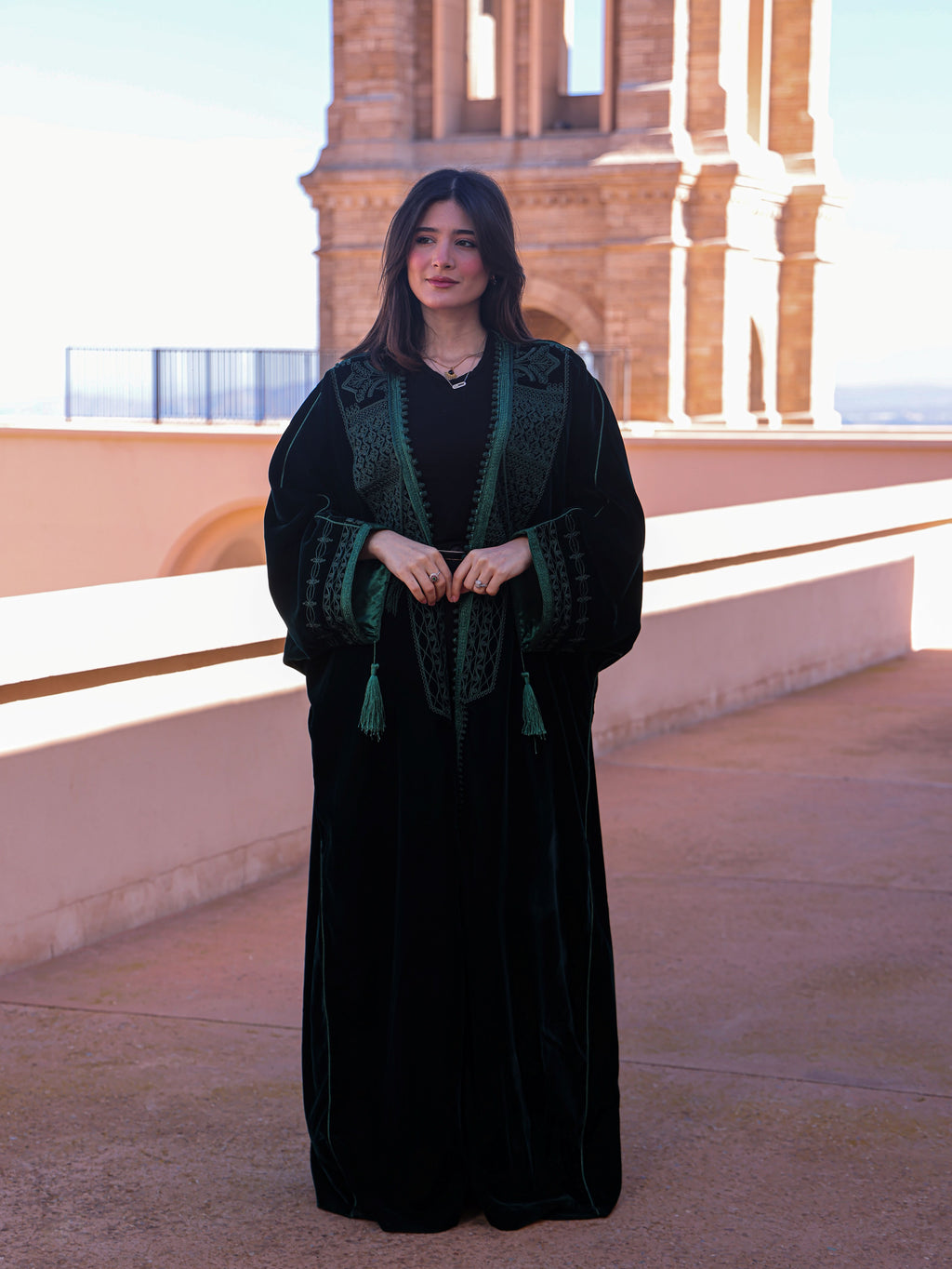 CAFTON VERT  ABAYA "VELVET " EN KATIFA HIND ET GRO-fil HRIR